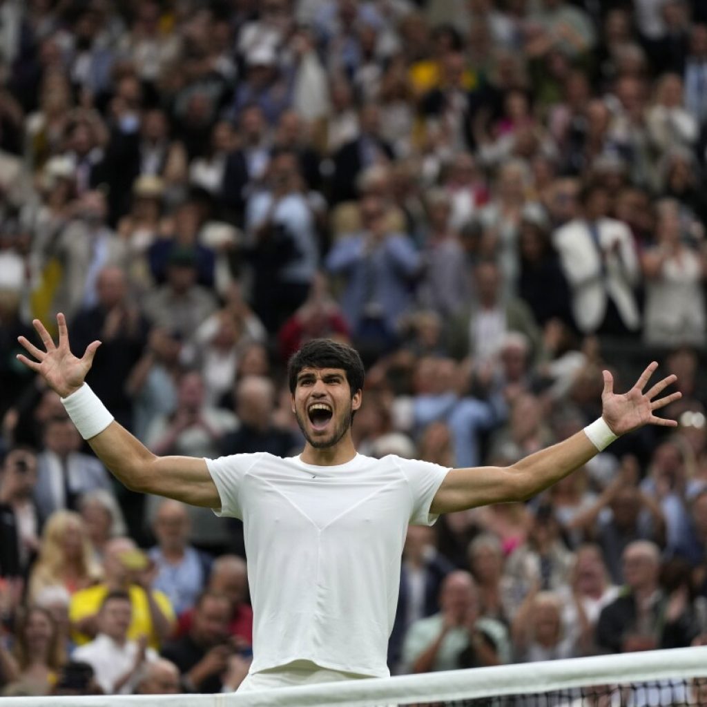 Carlos Alcaraz will face Novak Djokovic in a Wimbledon men’s final for the ages | AP News