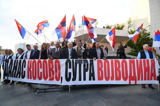 Dveri: SNS ometa naše aktiviste u Vojvodini