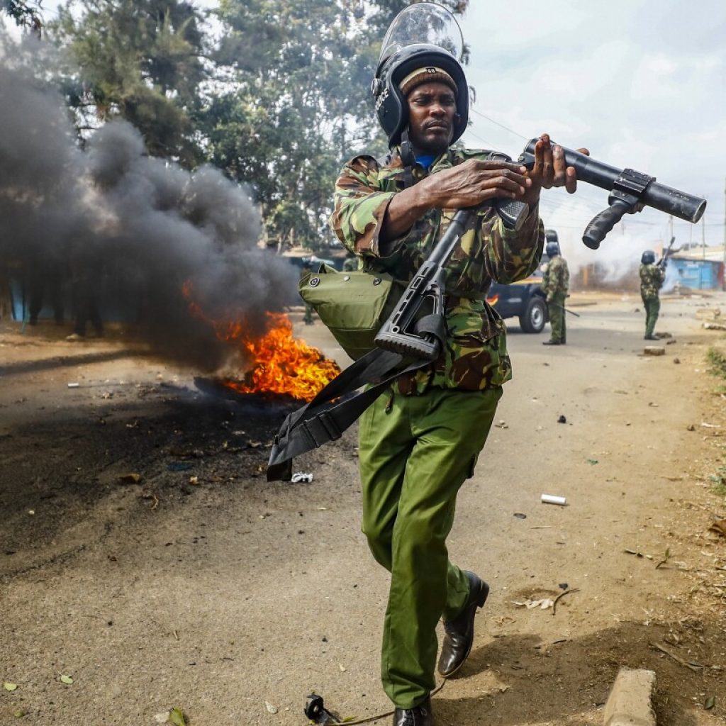 At least 5 injured in Kenya anti-government protests over rising cost of living | AP News