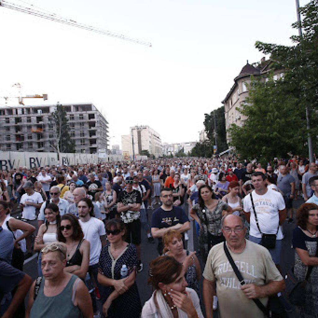 U Beogradu danas dvanaesti protest Srbija protiv nasilja, šetnja do RTS-a