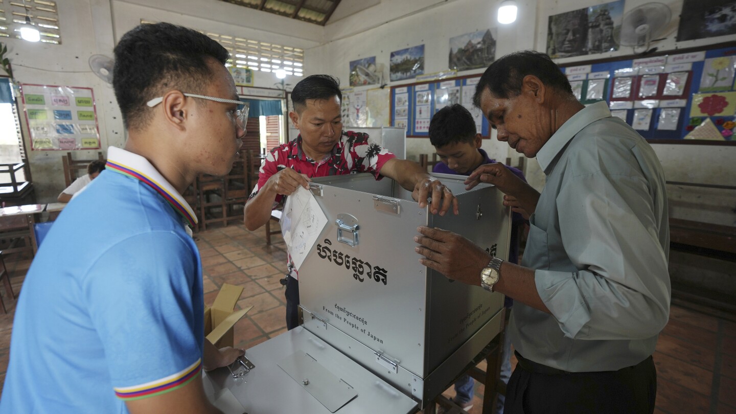 Hun Sen is the longest serving leader in Asia. He’s purged critics and is set to win Cambodian polls | AP News