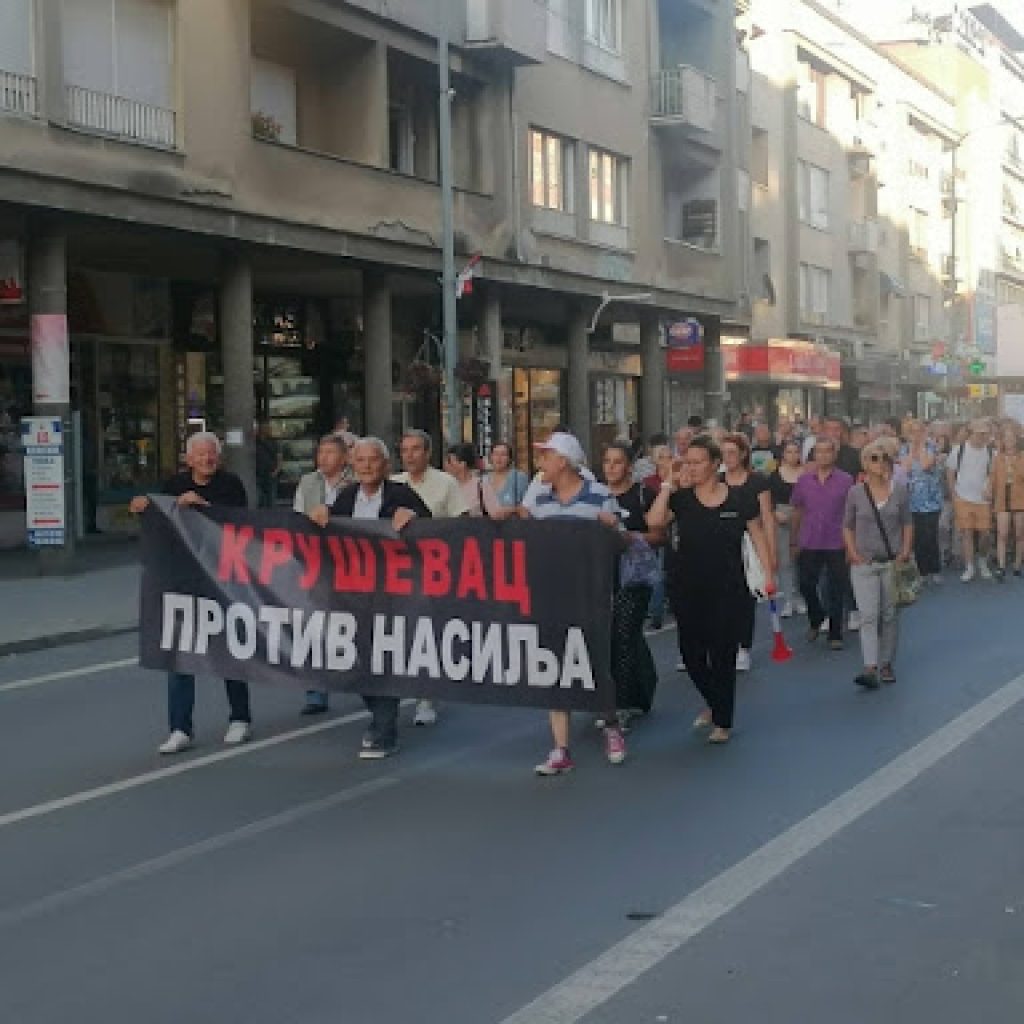 U Kruševcu održana četvrta šetnja protiv nasilja