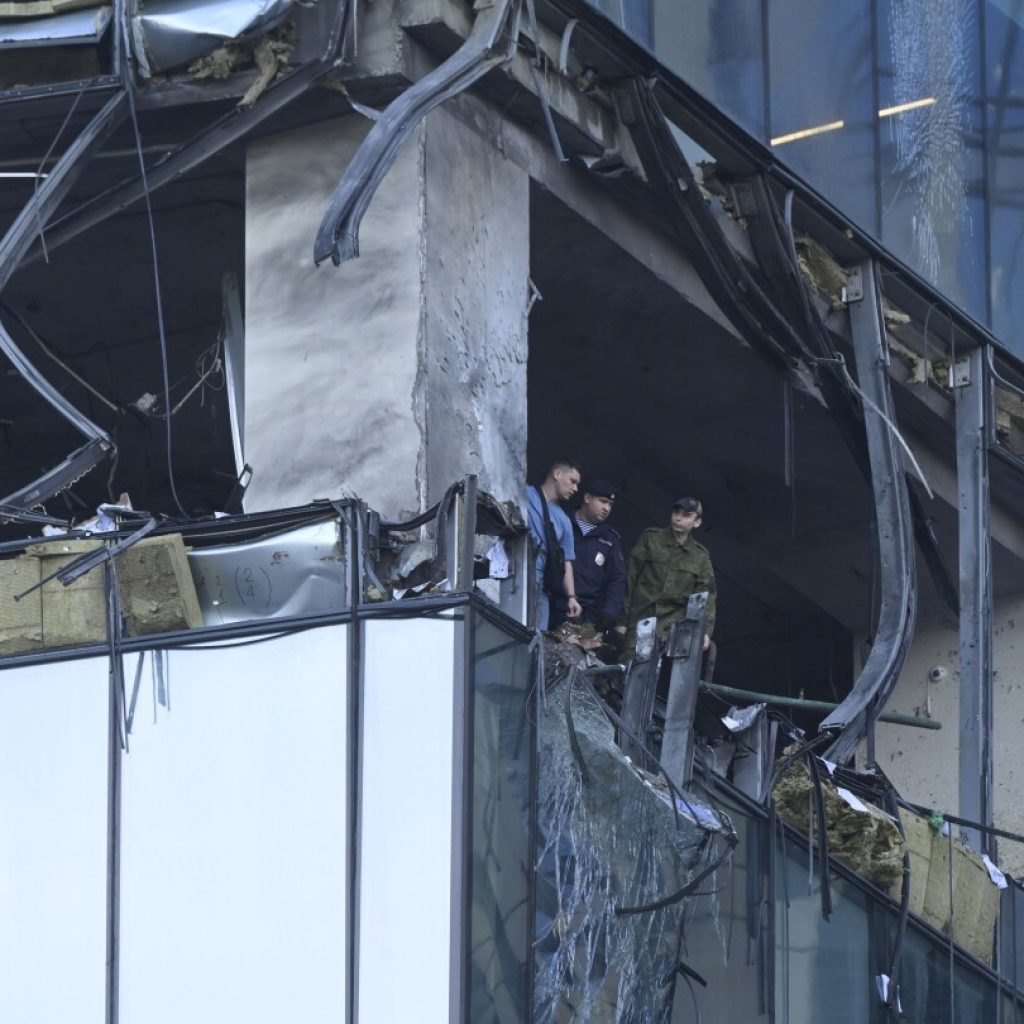 Overnight drone attack on Moscow injures 1, temporarily closes airport for traffic | AP News