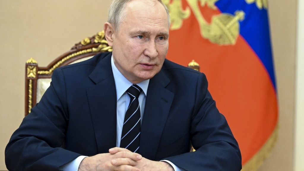 Putin says he offered Wagner mercenaries the option to stay as a single unit | AP News