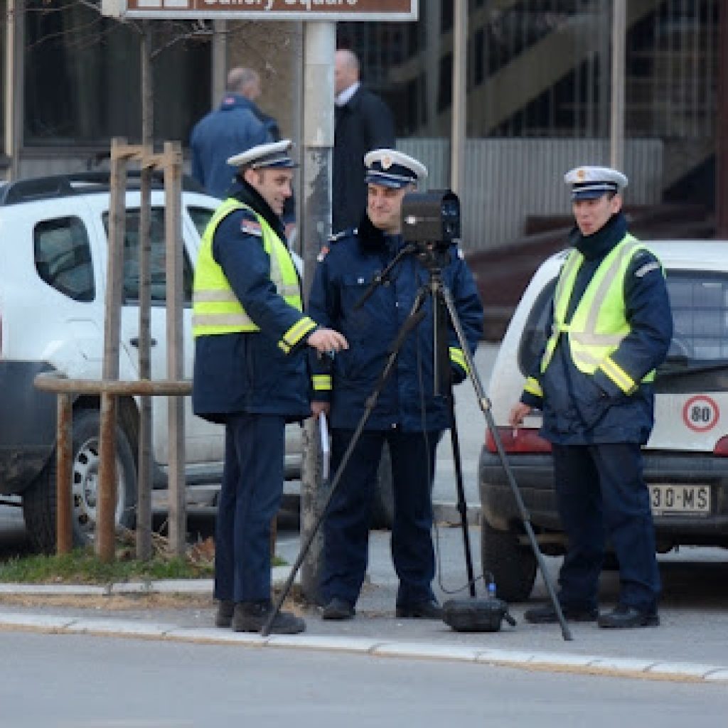 Počelo zajedničko patroliranje saobraćajnih policija Kosova i Albanije