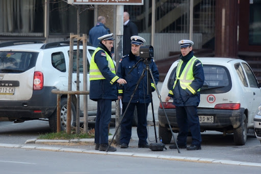 Počelo zajedničko patroliranje saobraćajnih policija Kosova i Albanije