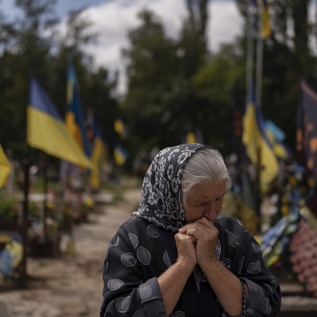 Russian shelling hits a landmark church in the Ukrainian city of Kherson | AP News