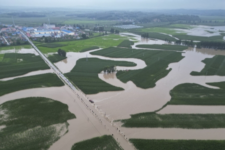 Raste broj poginulih i nestalih osoba u poplavama u Kini