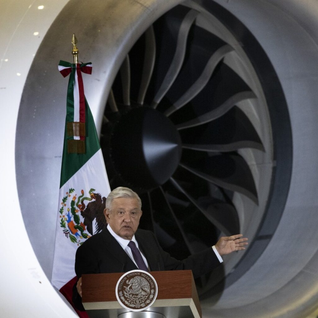 Mexico’s army-run airline to take off in September, but the flight attendants won’t be soldiers | AP News