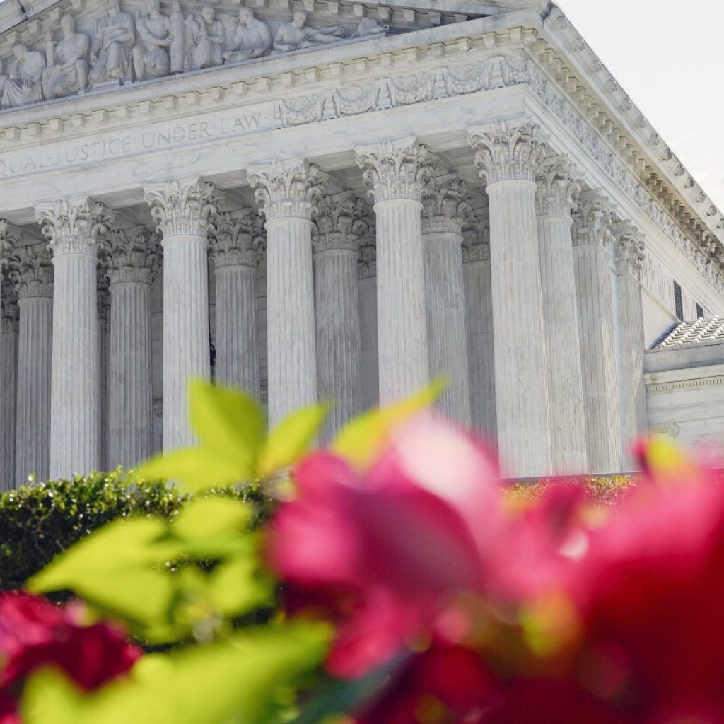 Supreme Court blocks, for now, OxyContin maker bankruptcy deal that would shield Sacklers | AP News