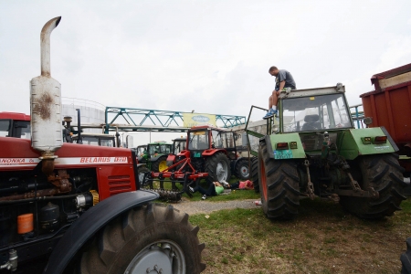 Osniva se Pokret poljoprivrednika Srbije koji hoće na izbore