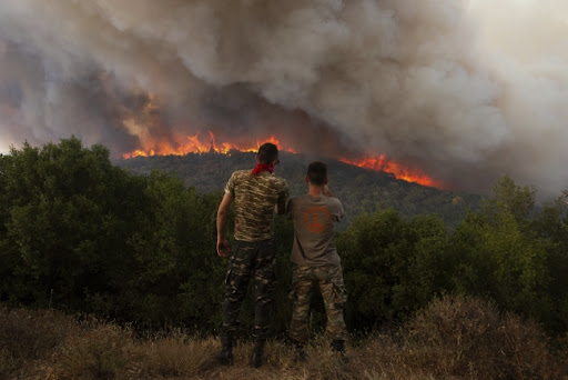 Požari i dalje u Grčkoj, nešto bolje kod Atine