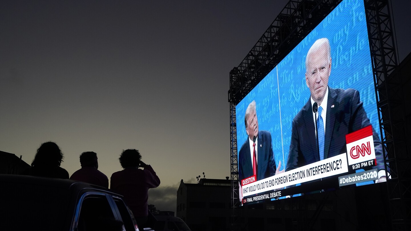 Biden is ‘old,’ Trump is ‘corrupt’: AP-NORC poll has ominous signs for both in possible 2024 rematch | AP News