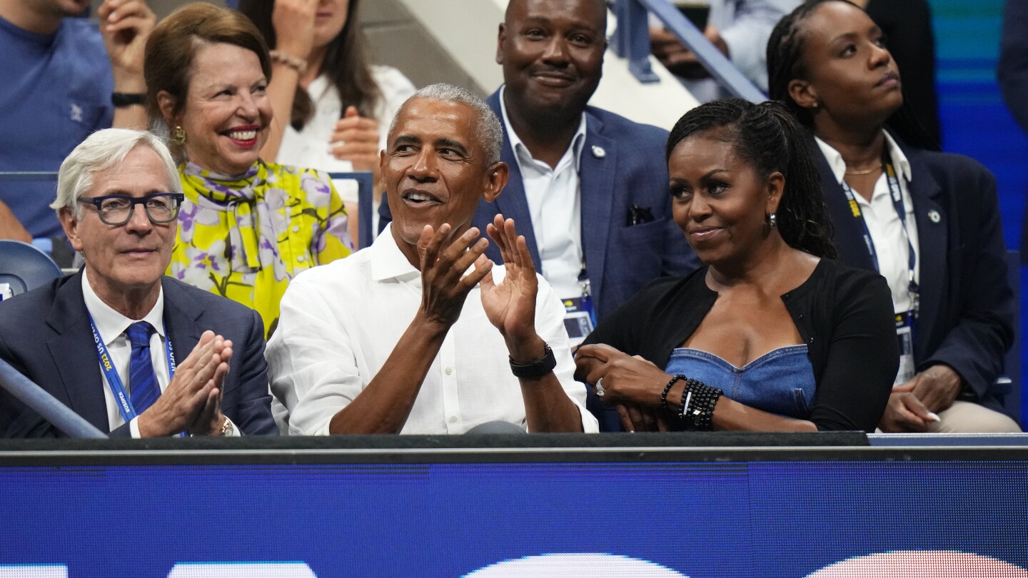 Barack and Michelle Obama saw Coco Gauff’s US Open win and met with her afterward | AP News