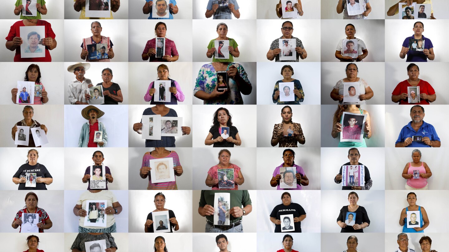 Mexican mothers mark day of the disappeared with protest and demands for the government to do more | AP News