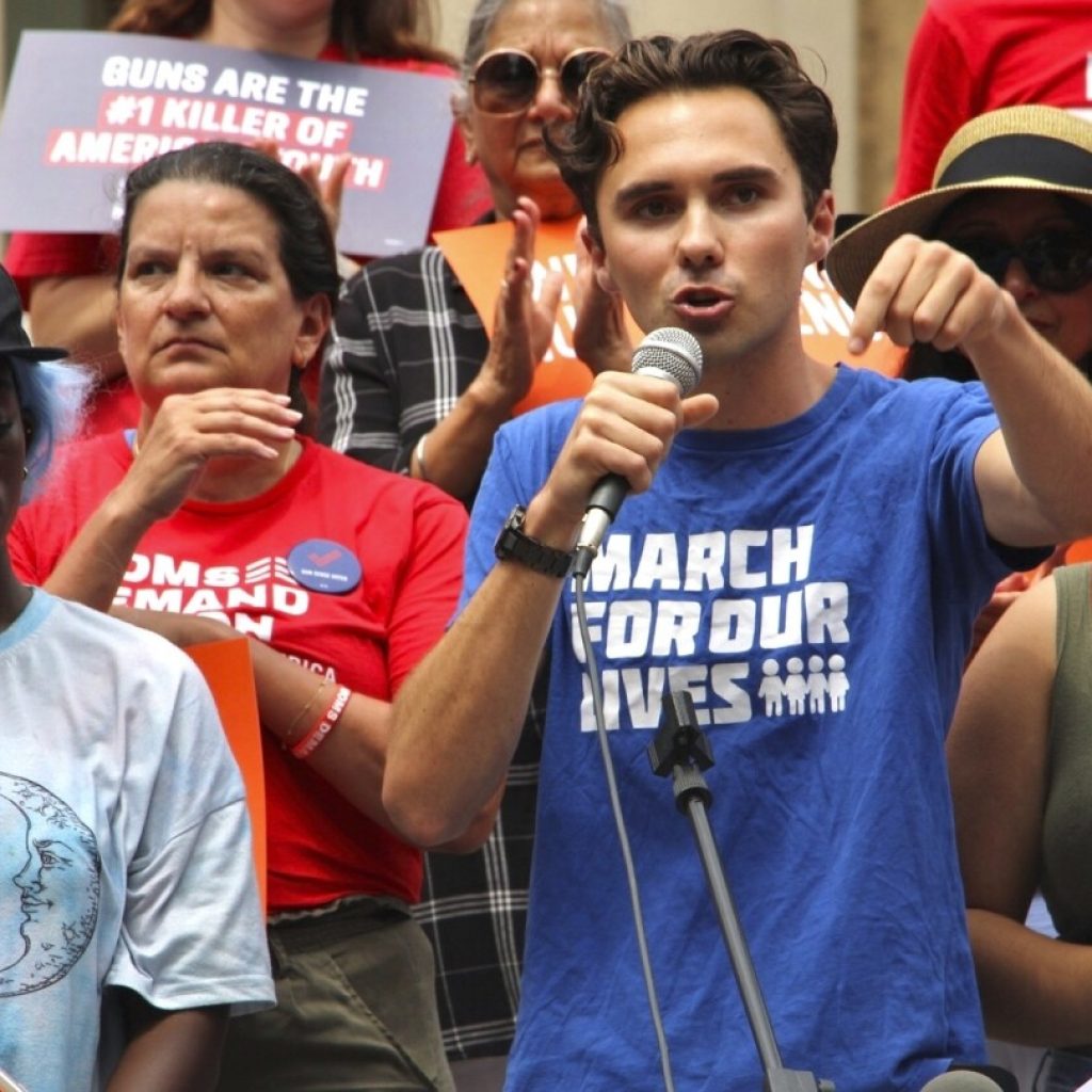 University of North Carolina students rally for gun safety after fatal shooting of faculty member | AP News