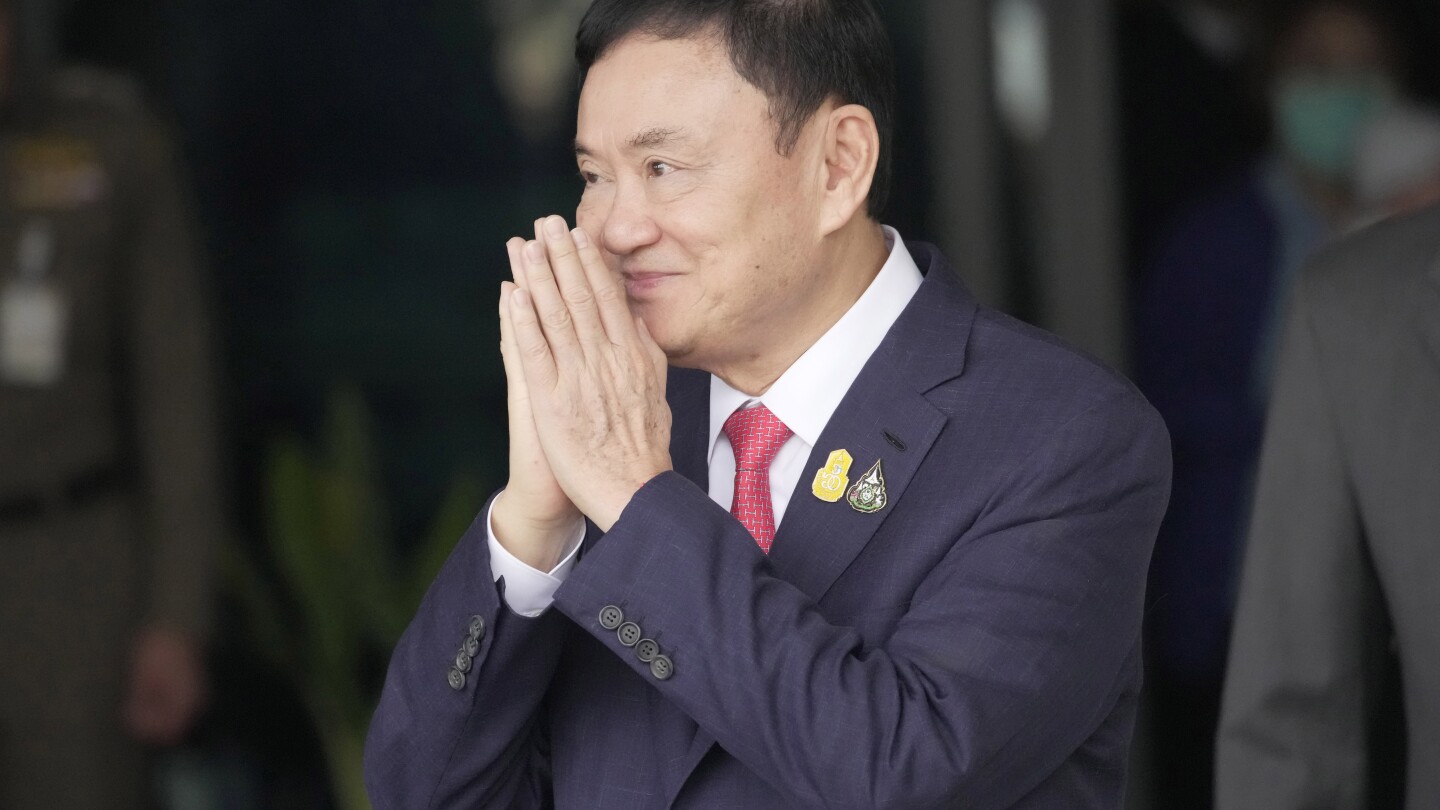 Former Thai leader Thaksin Shinawatra, jailed after returning from exile, requests a royal pardon | AP News