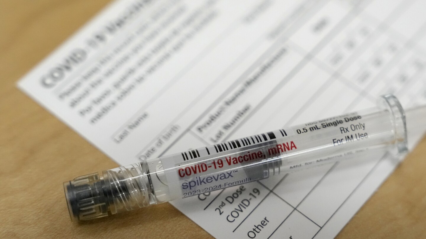Booking a COVID-19 vaccine? Some are reporting canceled appointments or insurance issues | AP News