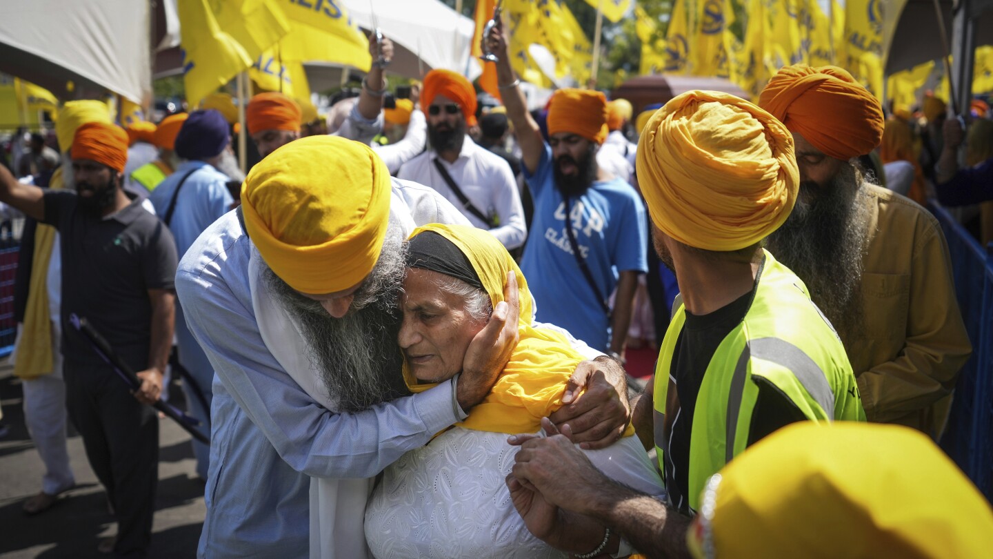 India-Canada tensions shine light on complexities of Sikh activism in the diaspora | AP News