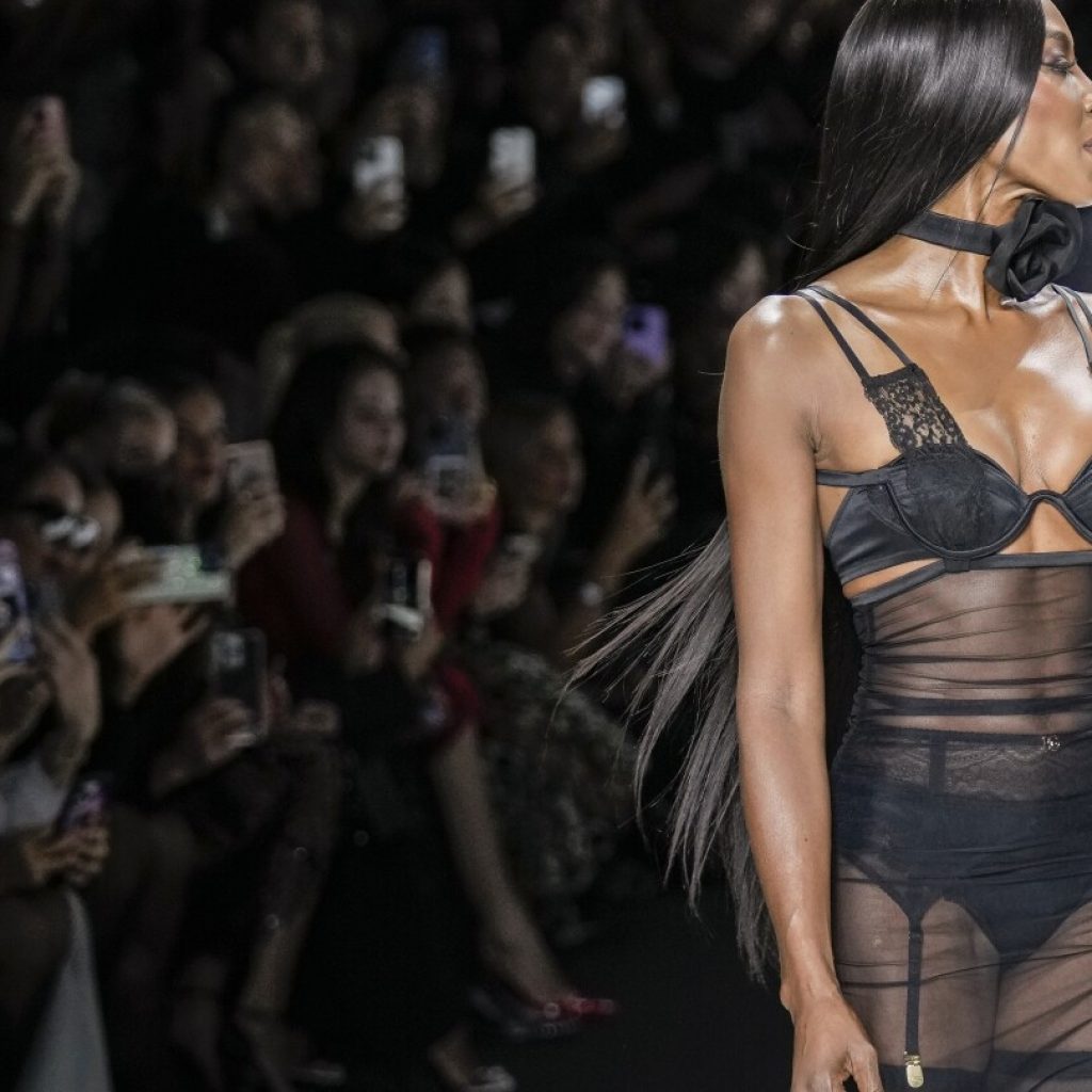 MILAN FASHION PHOTOS: Naomi Campbell stuns at Dolce&Gabbana in collection highlighting lingerie | AP News