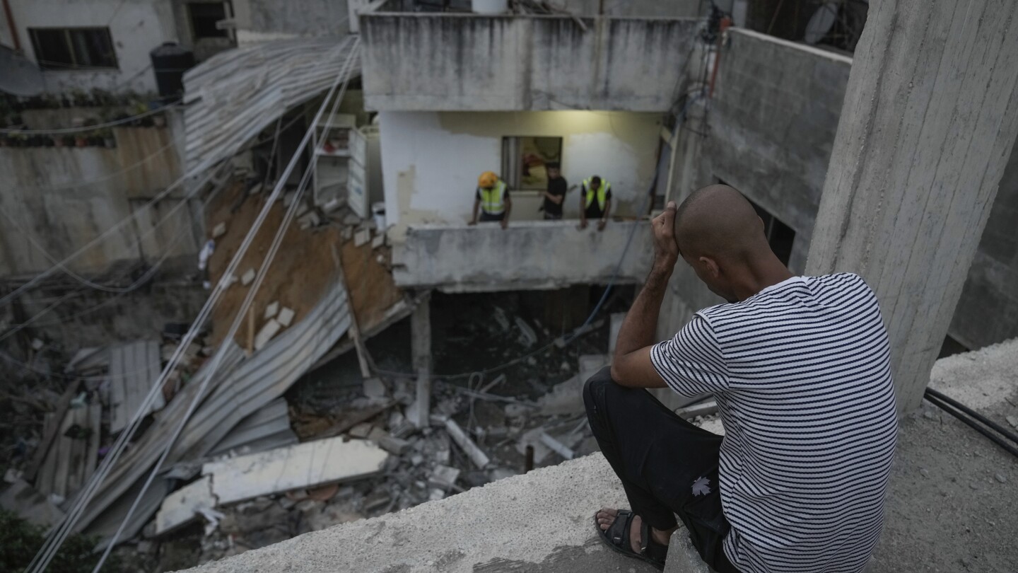 Israeli military raid kills 2 Palestinians in West Bank. Israel says its troops came under fire | AP News