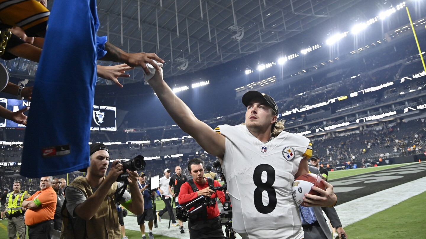 Steelers’ team plane makes emergency landing in Kansas City, no injuries reported | AP News