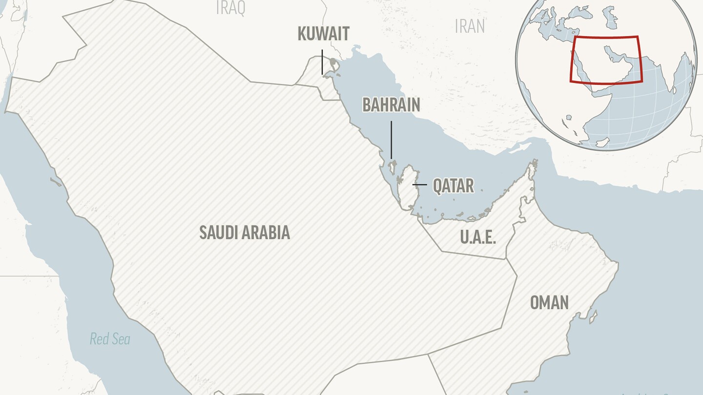 Bahrain says attack by Yemen rebels kills one Bahraini officer and one soldier on the Saudi border | AP News