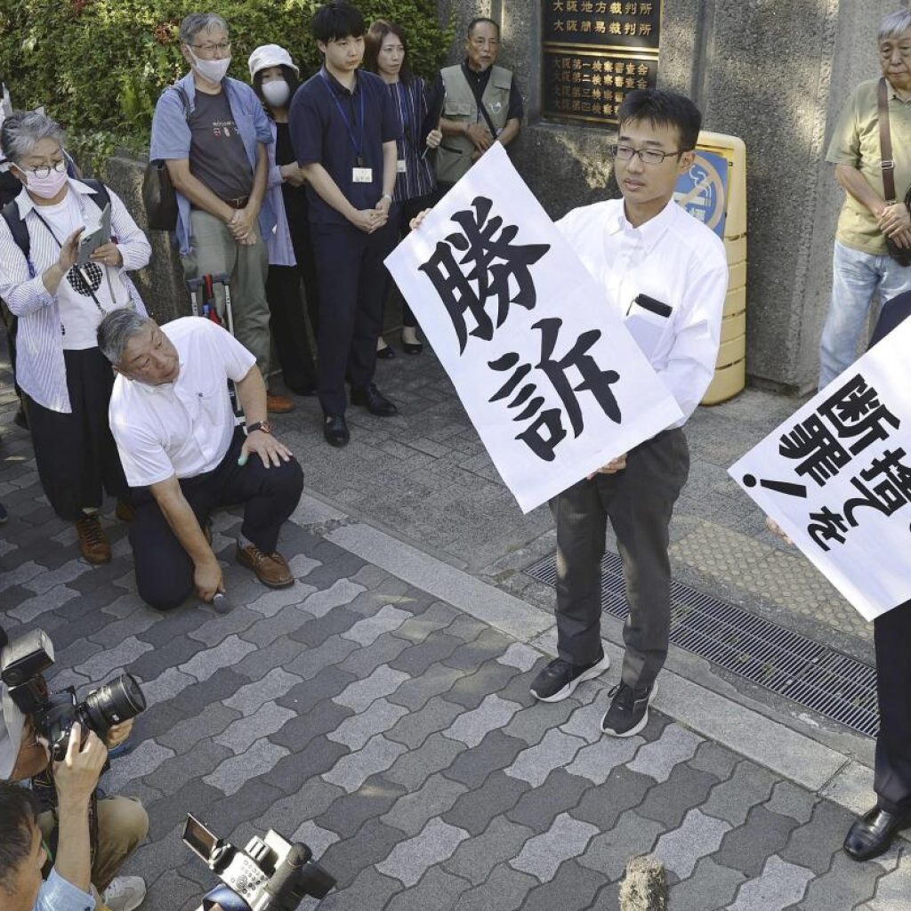 Japan’s court recognizes more victims of Minamata mercury poisoning and awards them compensation | AP News