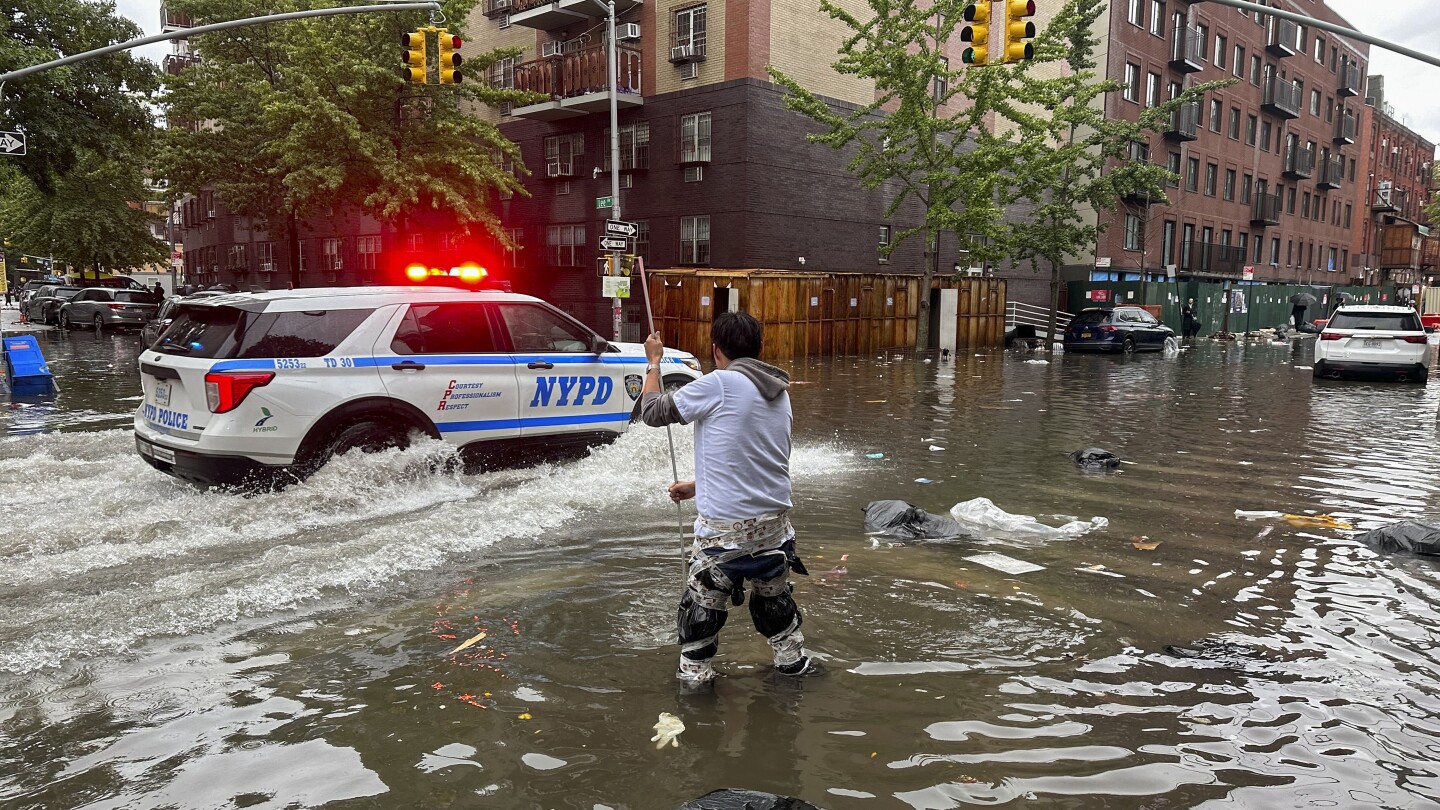 New York City flooding: NYC under state of emergency | AP News