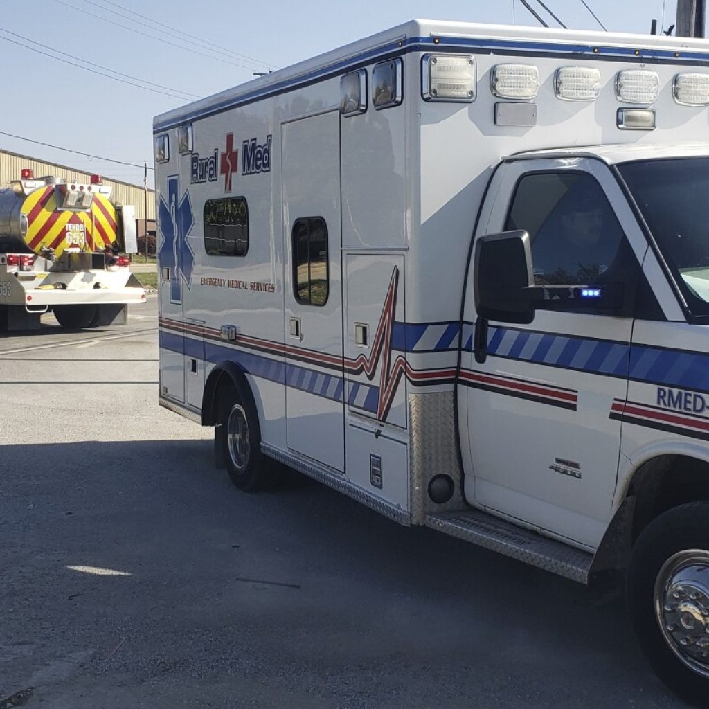 Illinois truck crash kills 5, forces evacuation due to ammonia leak  | AP News