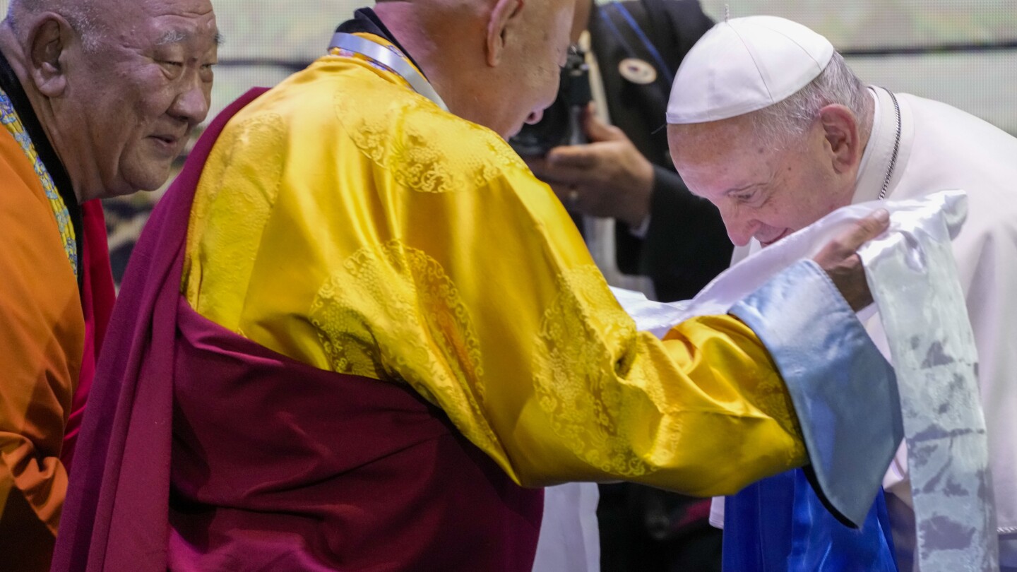 Pope joins shamans, monks and evangelicals to highlight Mongolia’s faith diversity, harmony | AP News