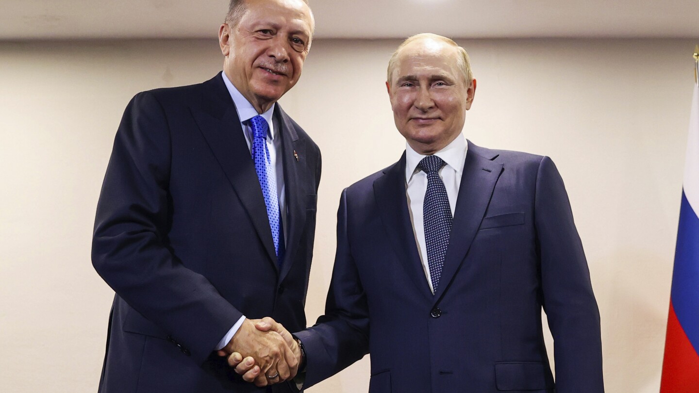 What’s at stake when Turkey’s leader meets Putin in a bid to reestablish the Black Sea grain deal | AP News