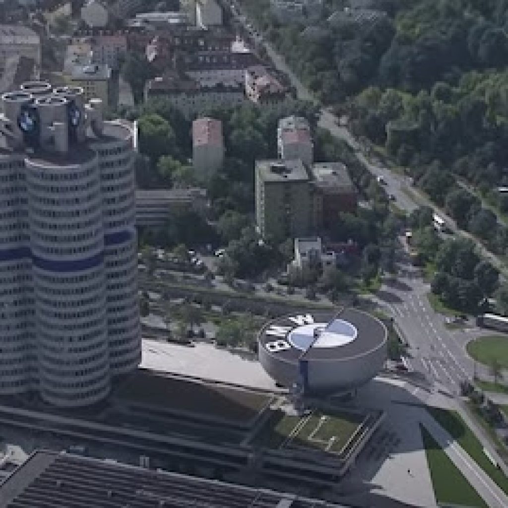 BMW predstavio novu električnu strategiju uoči sajma automobila u Minhenu