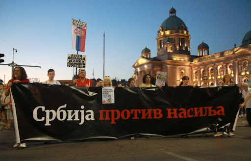 Organizatori protesta: Hitno raspisivanje vanrednih izbora, blokada Skupštine do odgovora