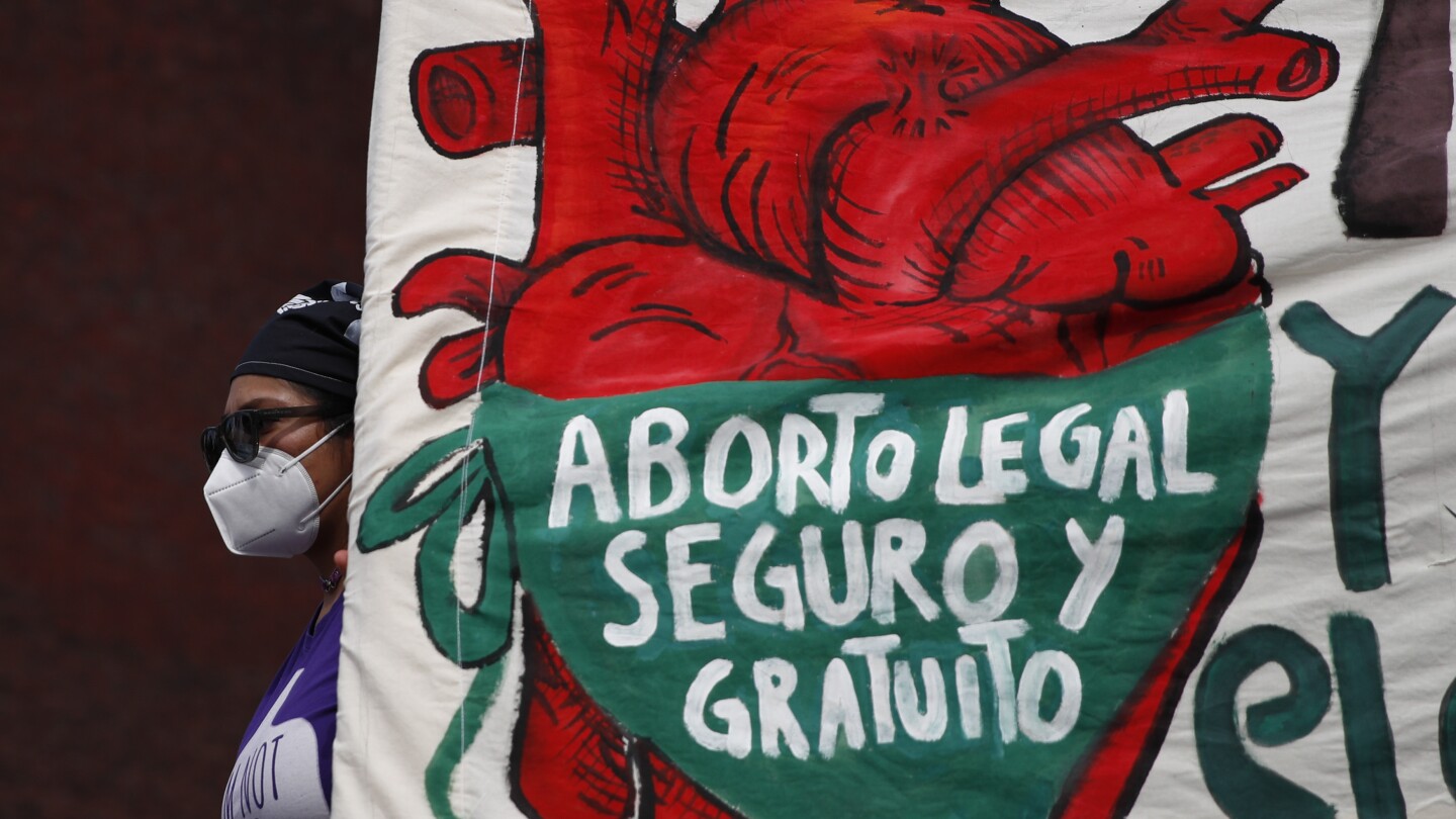 Mexico’s Supreme Court decriminalizes abortion nationwide | AP News