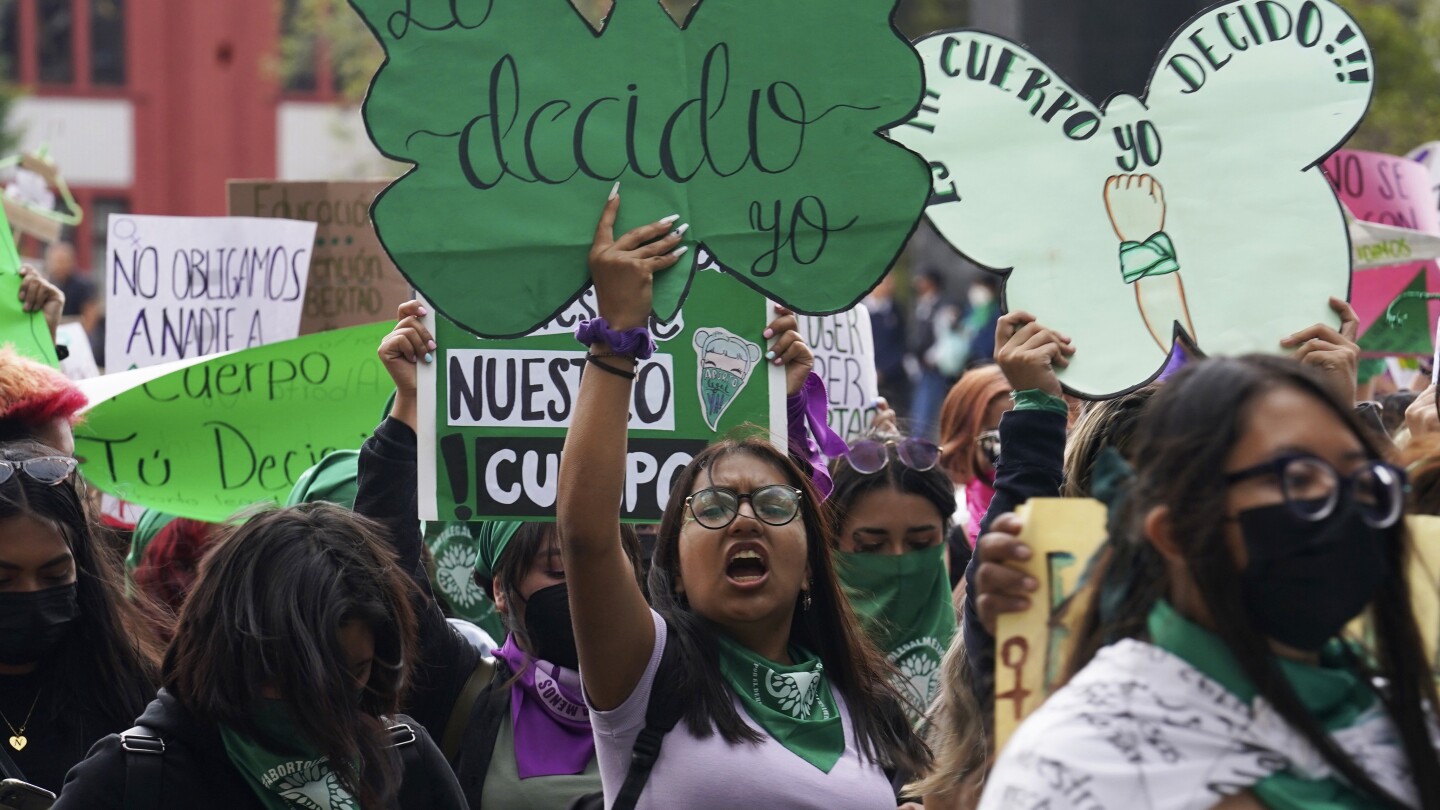 Latin America women’s rights groups say their abortion win in Mexico may hold the key to US struggle | AP News