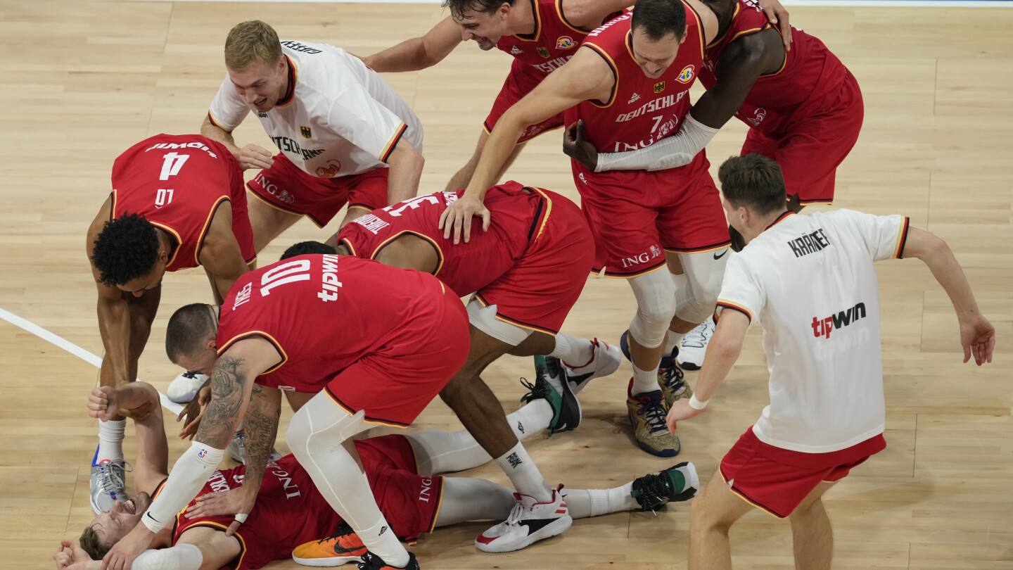 2023 FIBA World Cup: There will be no gold for the USA at the World Cup, after 113-111 loss to Germany | AP News