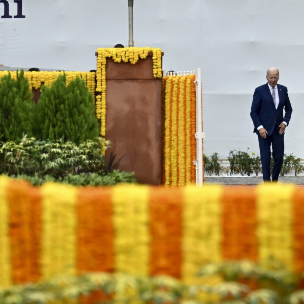 G20 leaders pay their respects at a Gandhi memorial on the final day of the summit in India | AP News