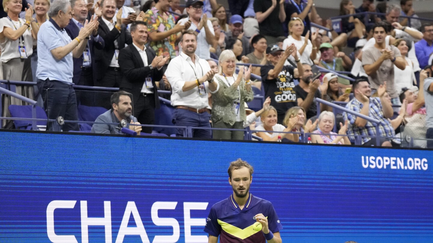 Novak Djokovic and Daniil Medvedev meet again in the US Open men’s final | AP News