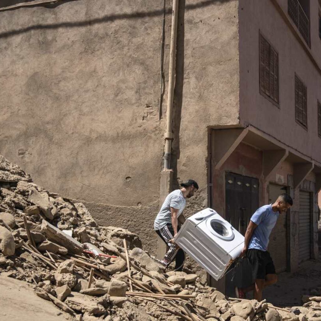 Morocco earthquake: Death toll passes 2,400 as soldiers and aid teams battle to reach remote towns | AP News