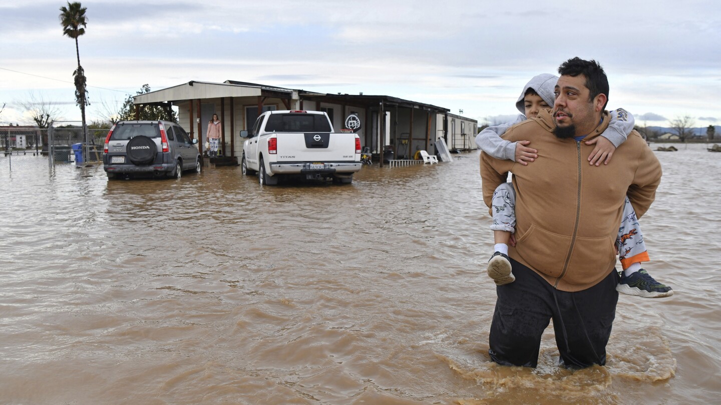 US sets record for expensive weather disasters in a year — with four months yet to go | AP News