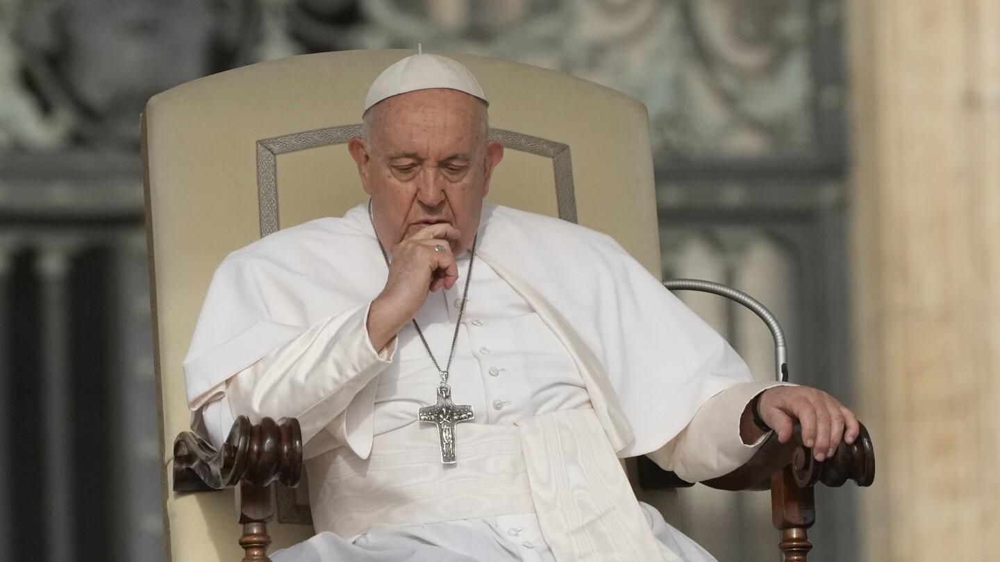 Pope Francis and Bill Clinton set discussion on climate change at Clinton Global Initiative | AP News