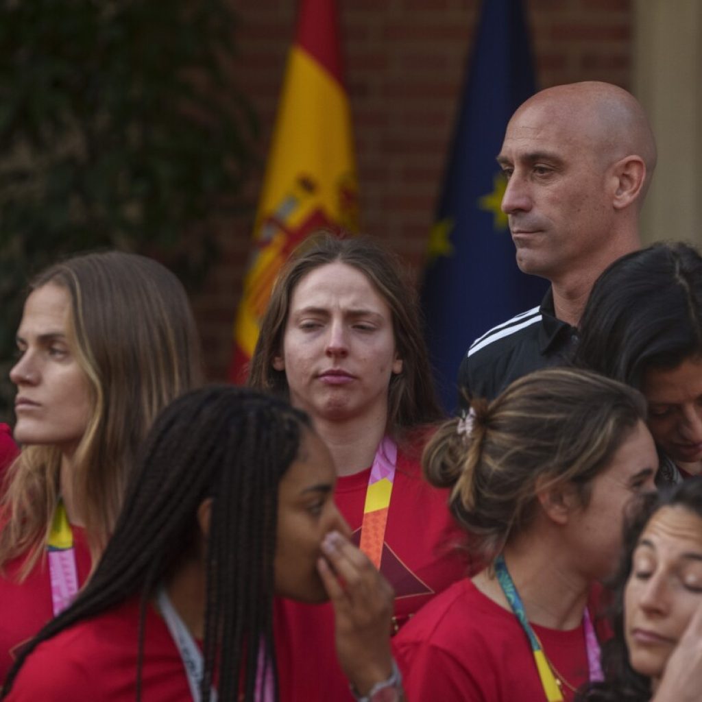 Spain’s women’s team is still in revolt one day before the new coach names her Nations League squad | AP News