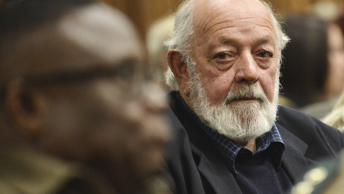 Barry Steenkamp, the father of the woman Oscar Pistorius fatally shot, has died at age 80 | AP News