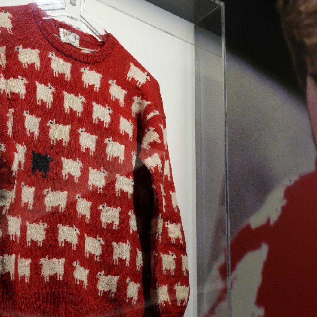 Princess Diana’s sheep sweater smashes records to sell for $1.1 million | AP News