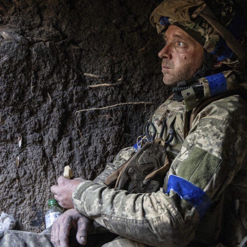 Ukraine fires 6 deputy defense ministers as heavy fighting continues in the east | AP News