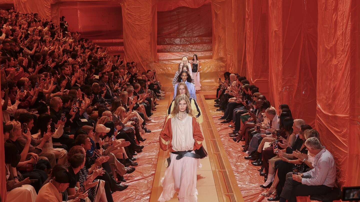 paris fashion week louis vuitton stella mccartney | AP News