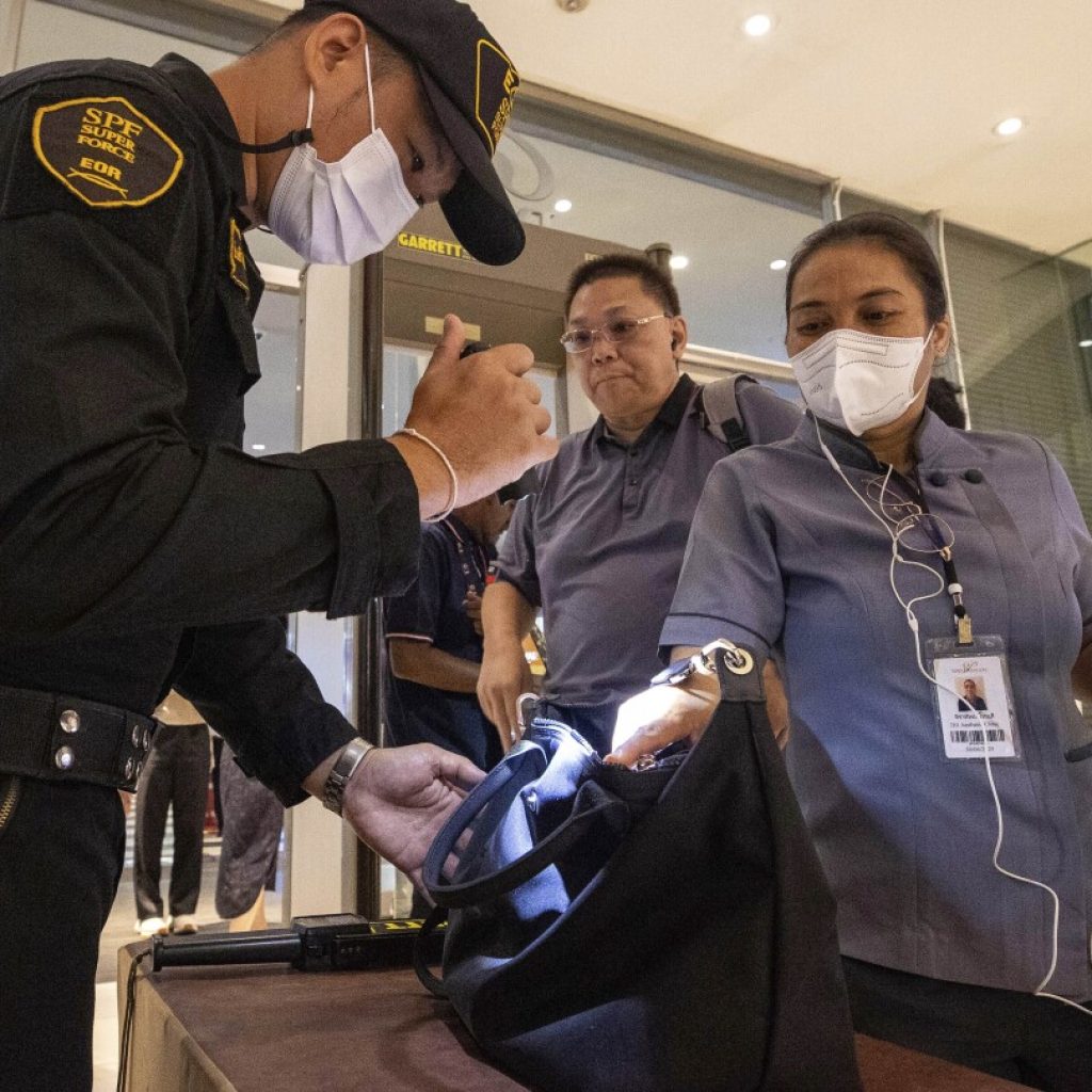 Suspect in Bangkok mall shooting that killed 2 used a modified mock gun, police say | AP News