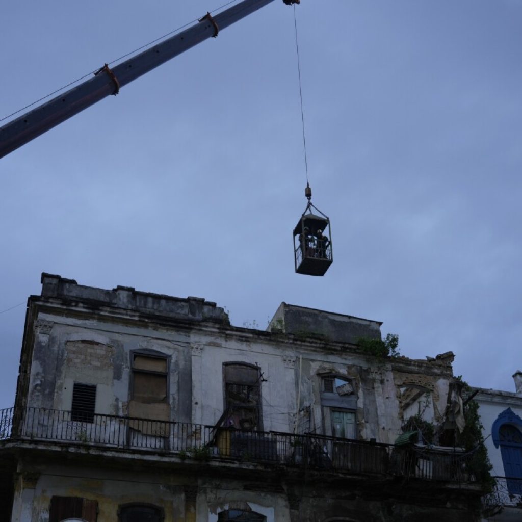 A building collapse in Havana leaves 1 person dead and at least 2 injured | AP News