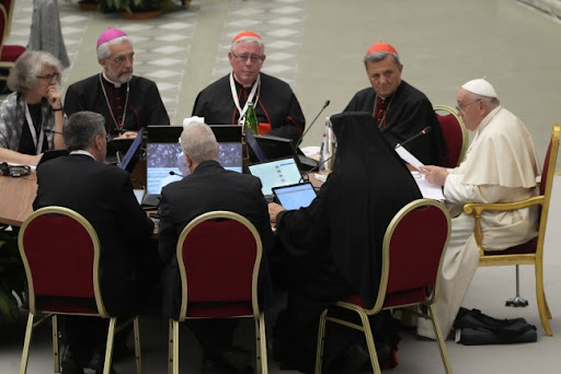 Papa izgrdio svetske lidere zbog klimatskih promena, rekao da svet ide ka tački bez povratka